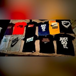 Kids Nike tshirts size 6t